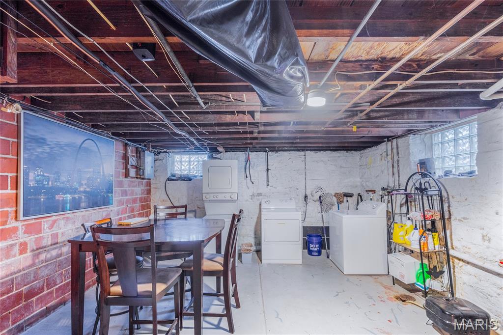 Phillips Add - Residential Income