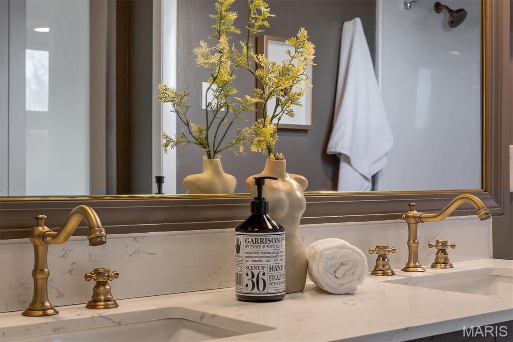 Sunset View 3 - Residential