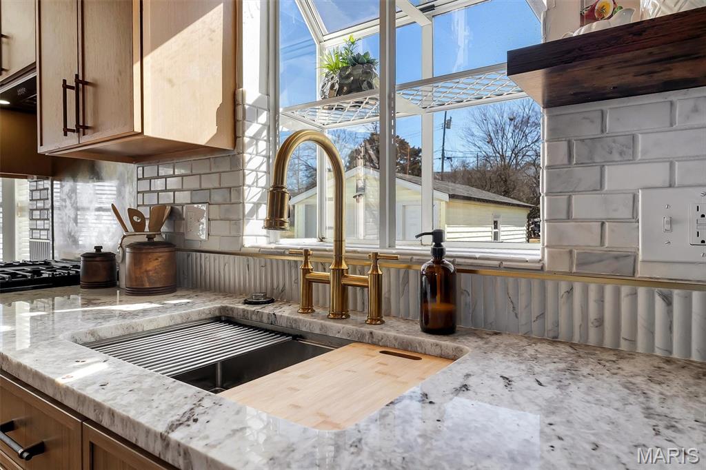 Sunset View 3 - Residential