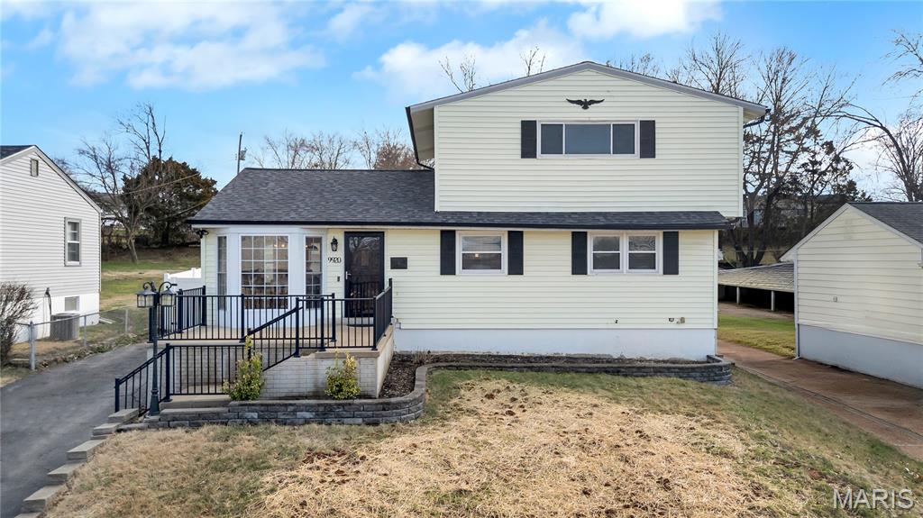 Sunset View 3 - Residential