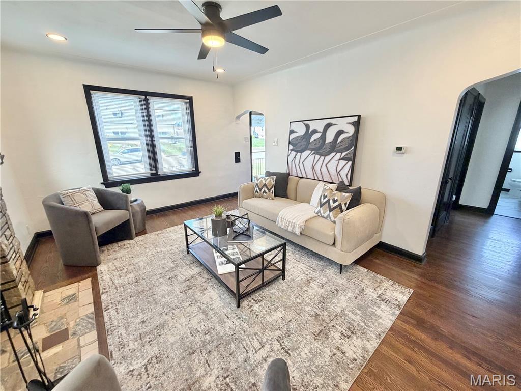 Alphonse Berry Tr - Residential