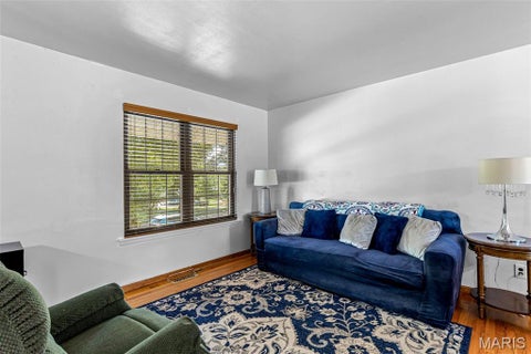 Tiny photo for 137 Huntleigh Forest Drive, Kirkwood, MO 63122 (MLS # 26055111)