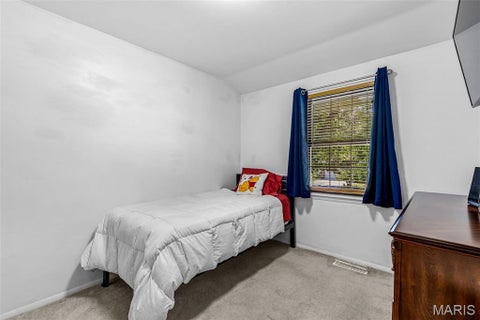 Tiny photo for 137 Huntleigh Forest Drive, Kirkwood, MO 63122 (MLS # 26055111)
