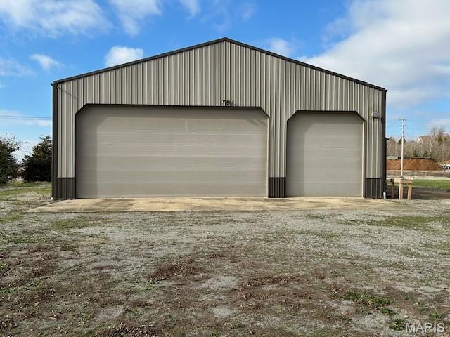 0000 - Commercial Sale