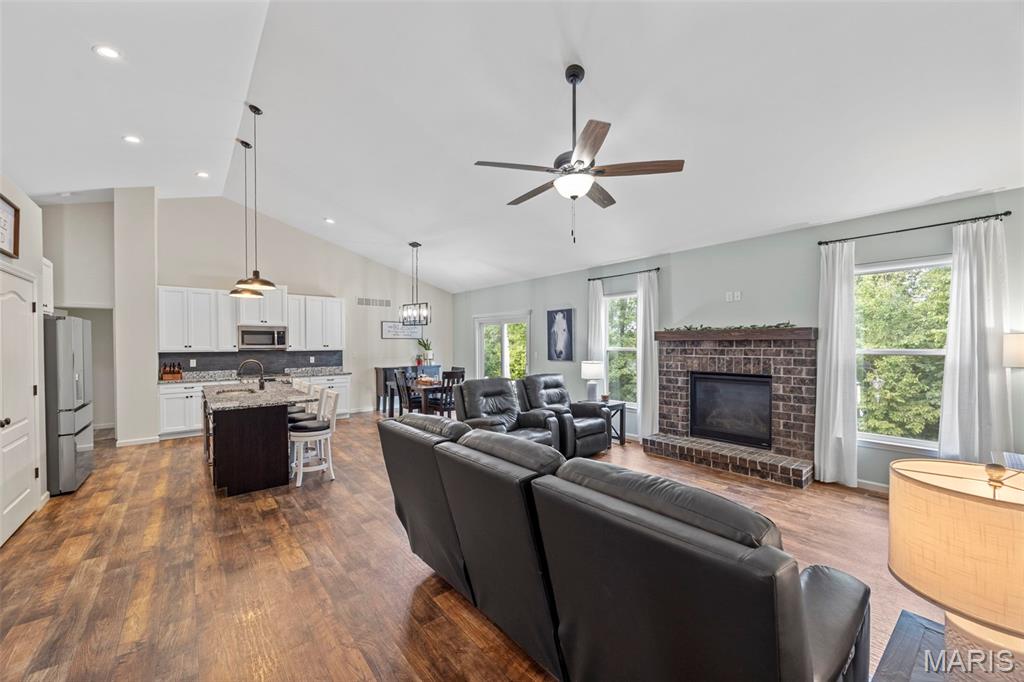 1030 Timber Bluff Drive