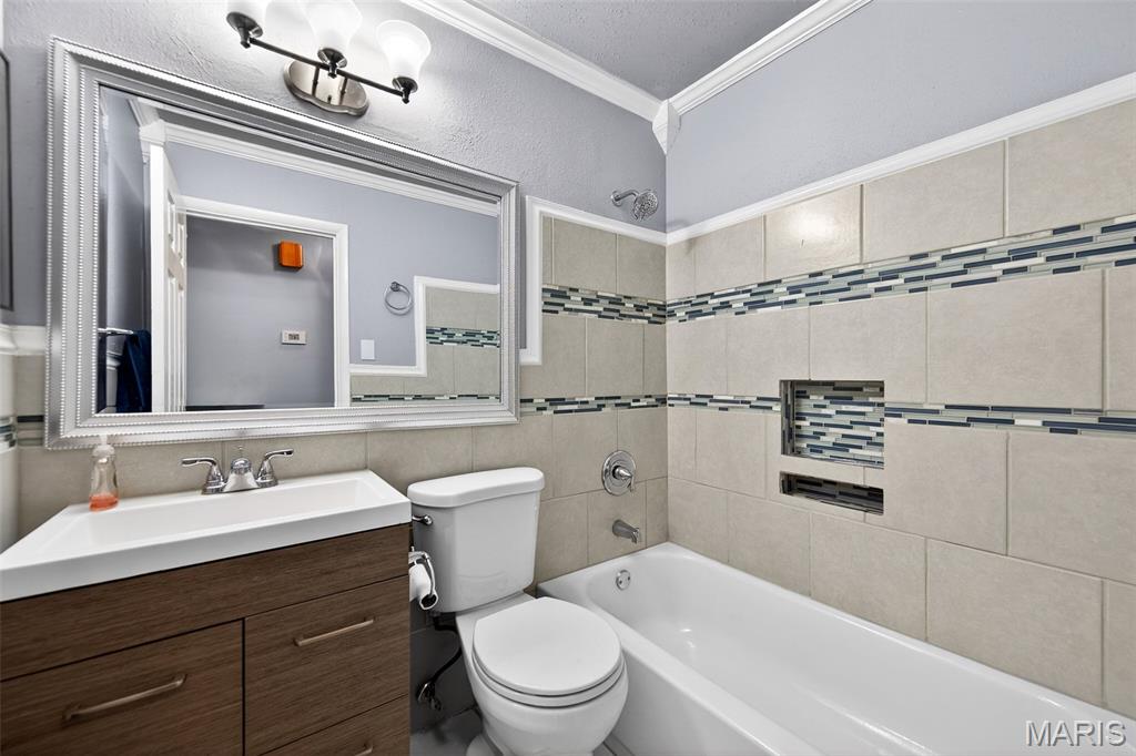 Paddock Hills 14 - Residential