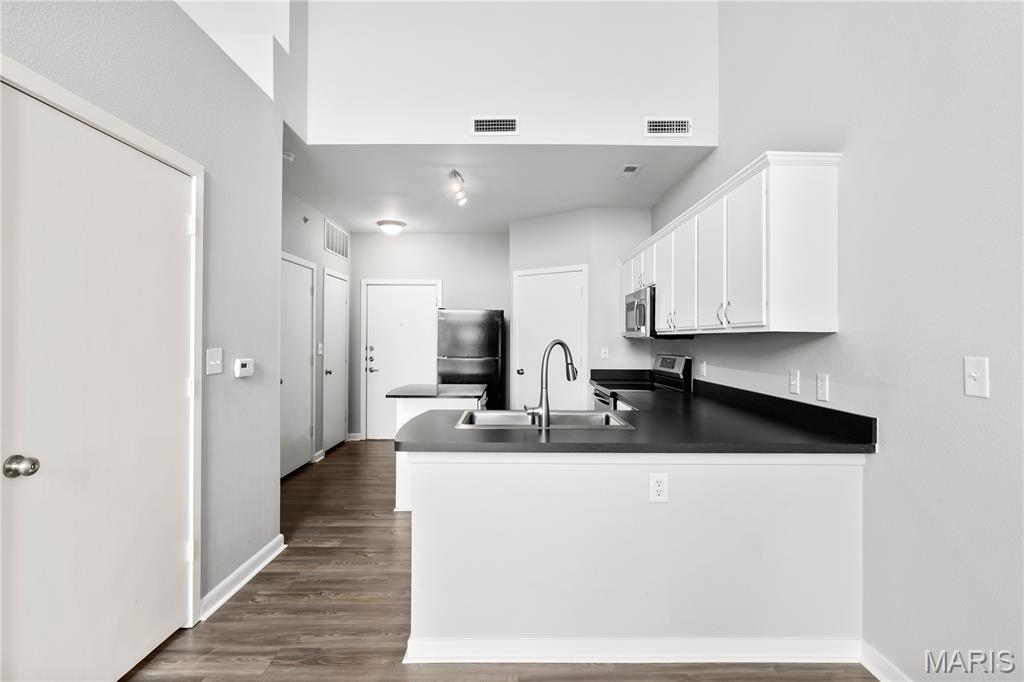 Loft Condo At Station Plaza The - Residential Lease