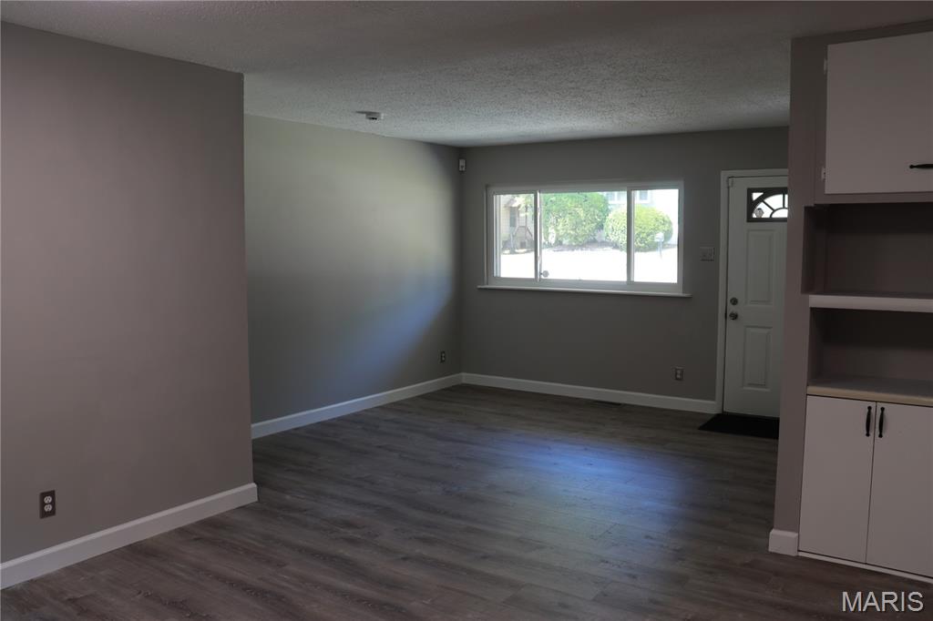 Ramona Heights - Residential