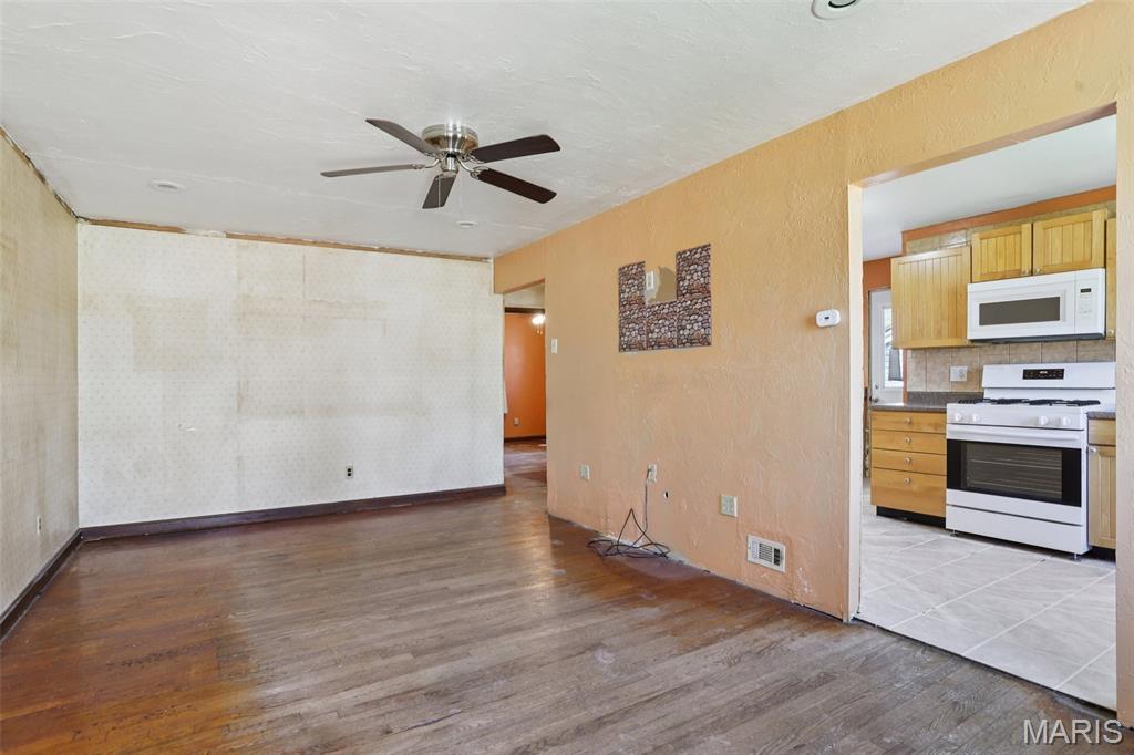 Lackland Home Place - Residential