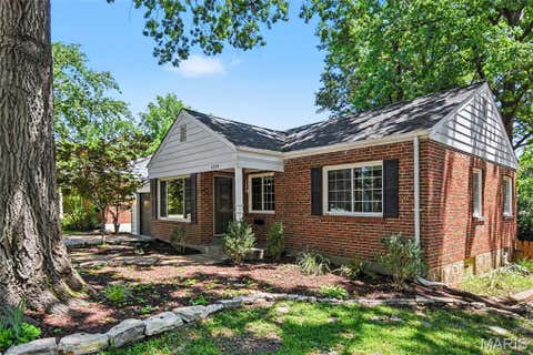 Tiny photo for 1310 Lanvale Drive, Webster Groves, MO 63119 (MLS # 26038098)
