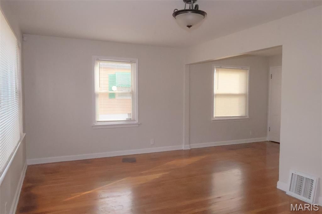 Photo of 10131 Cabot Drive, Bellefontaine Nghbrs, MO 63137 (MLS # 26003506)