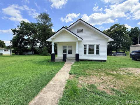 Photo of 482 E Richardson Avenue, Puxico, MO 63960 (MLS # 26049524)