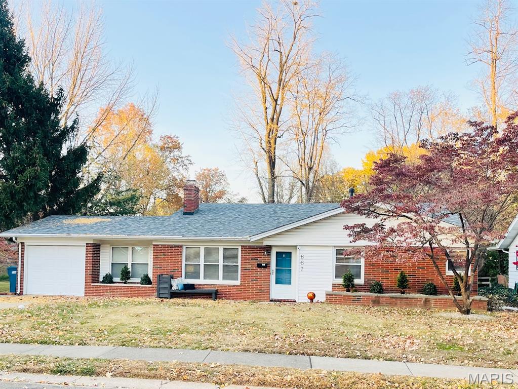 Edwardsville, Illinois 62025, United States, 4 Bedrooms Bedrooms, ,2 BathroomsBathrooms,Residential,Active,243315