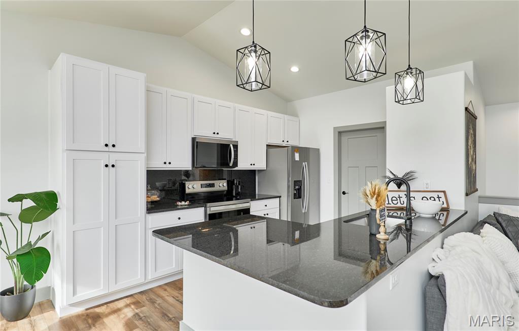 Peruque Creek Mannor - Residential