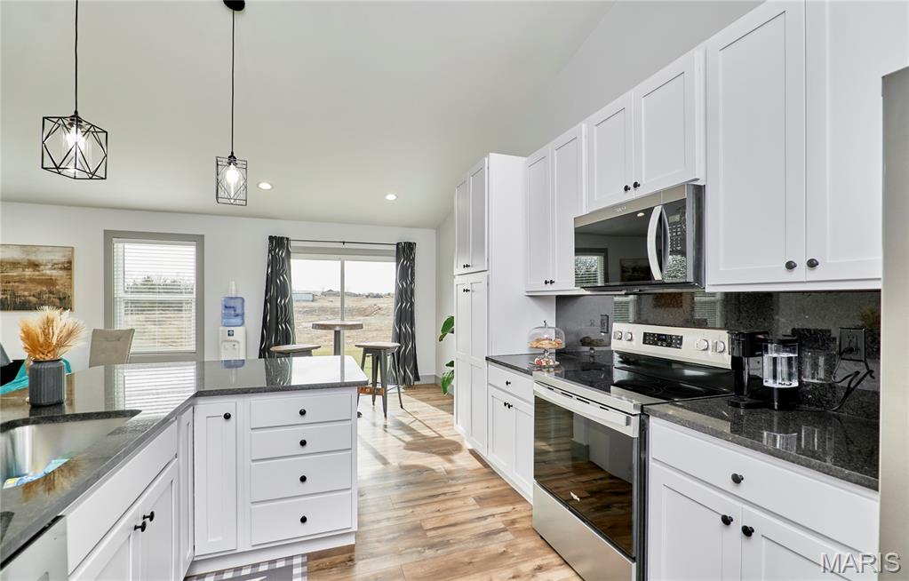 Peruque Creek Mannor - Residential