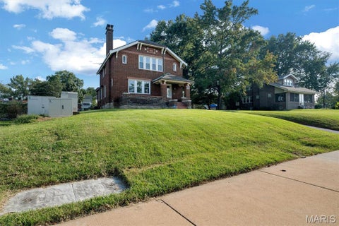 Tiny photo for 8062 Natural Bridge Road, Bel-nor, MO 63121 (MLS # 26055544)