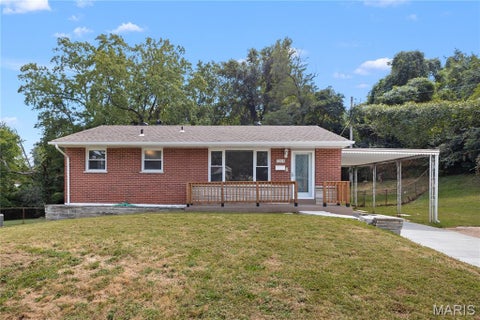Photo of 7304 Esterbrook Drive, St Louis, MO 63136 (MLS # 26060227)