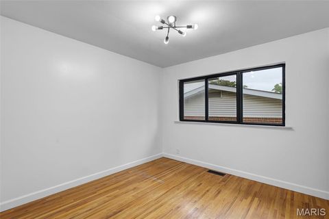 Tiny photo for 2520 Greenberry Drive, Florissant, MO 63033 (MLS # 26022929)