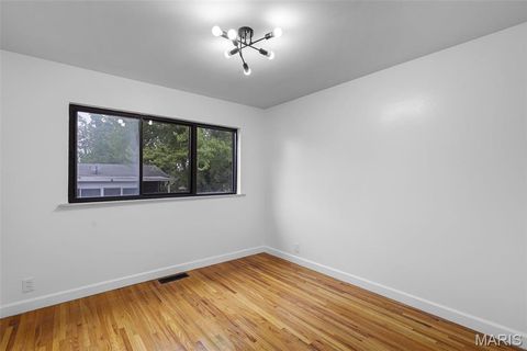 Tiny photo for 2520 Greenberry Drive, Florissant, MO 63033 (MLS # 26022929)