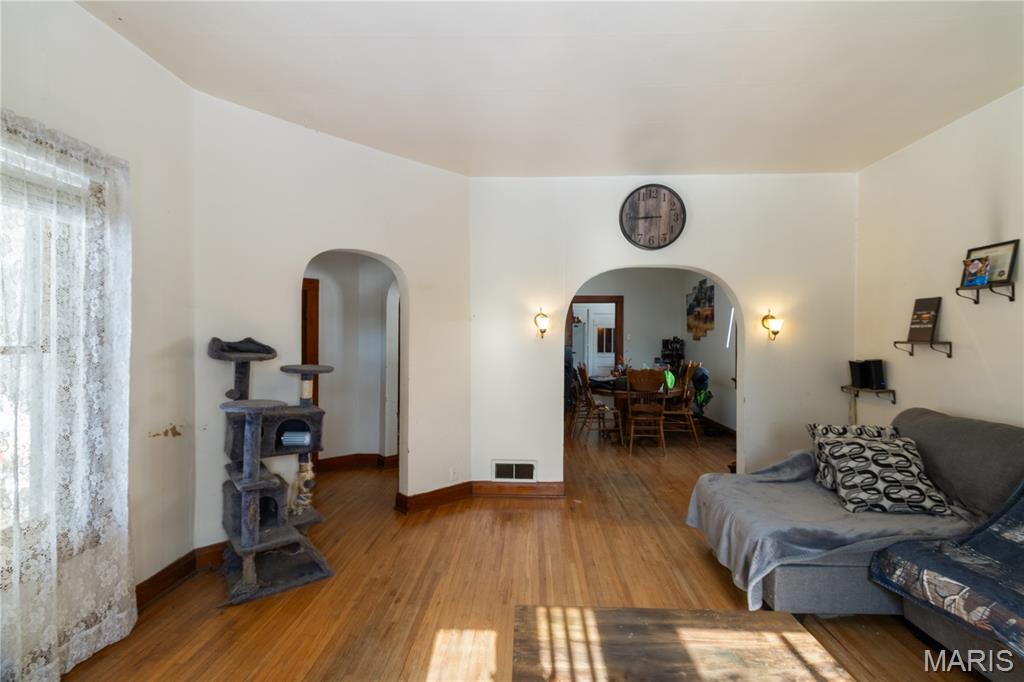 Bourbon - Residential