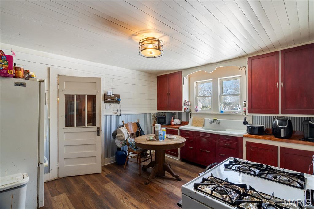 Bourbon - Residential