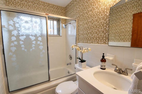 Tiny photo for 1011 Chartres Avenue, St Louis, MO 63132 (MLS # 26061896)