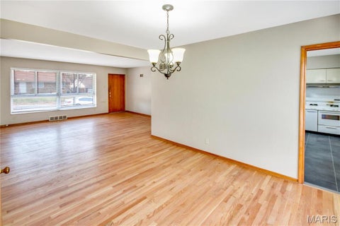 Tiny photo for 1011 Chartres Avenue, St Louis, MO 63132 (MLS # 26061896)
