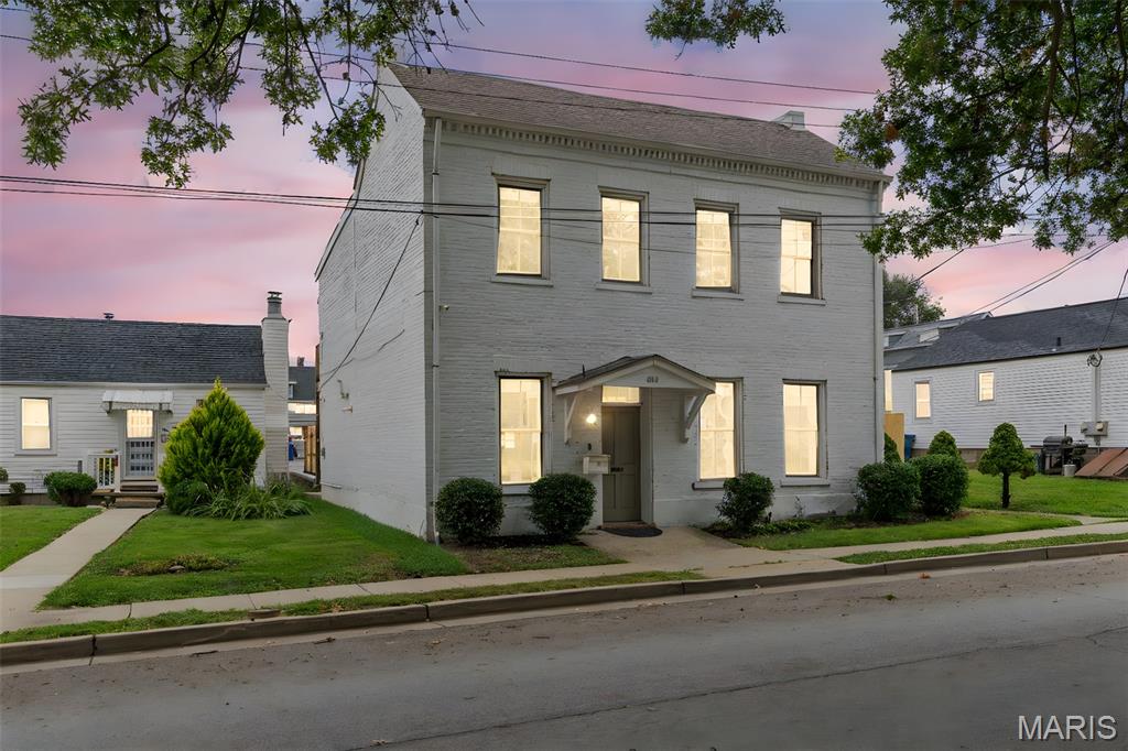 Photo of 620 S Benton Avenue, St Charles, MO 63301 (MLS # 26046681)