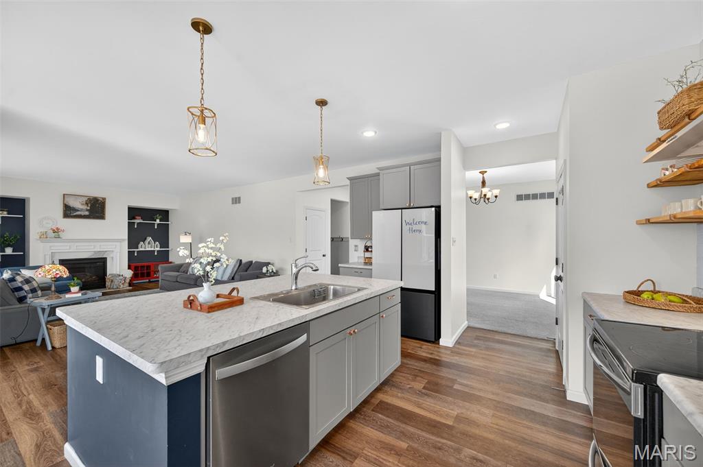 106 Copper Falls Court