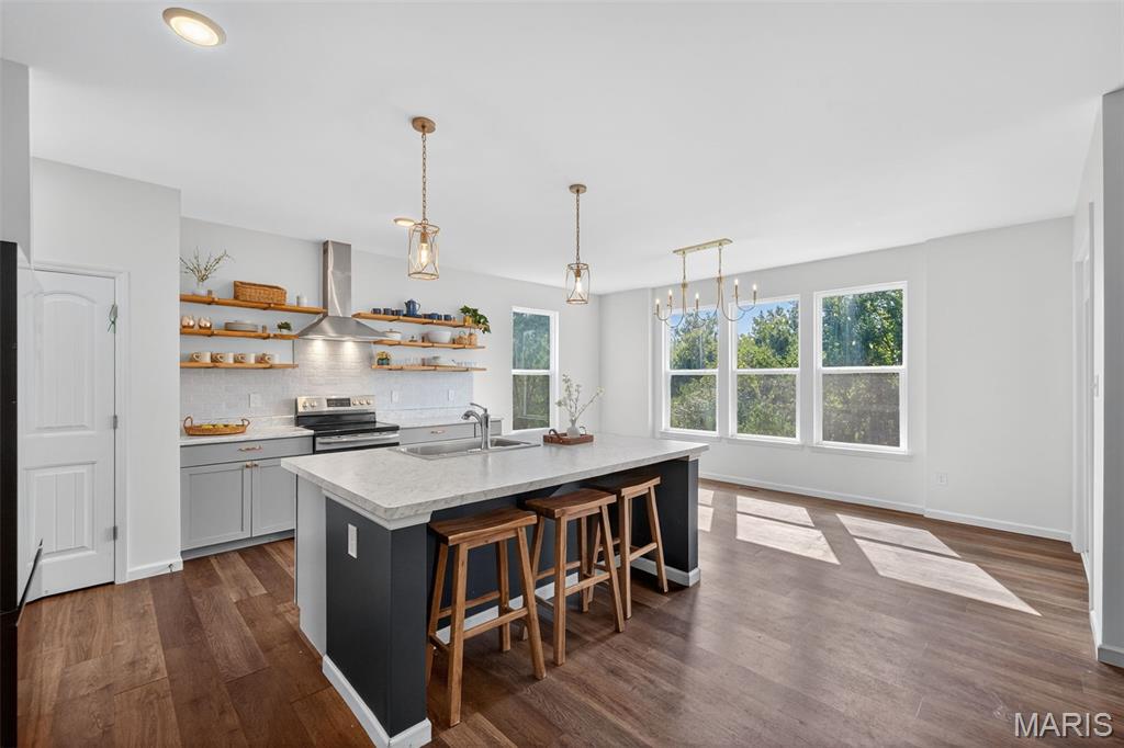 106 Copper Falls Court