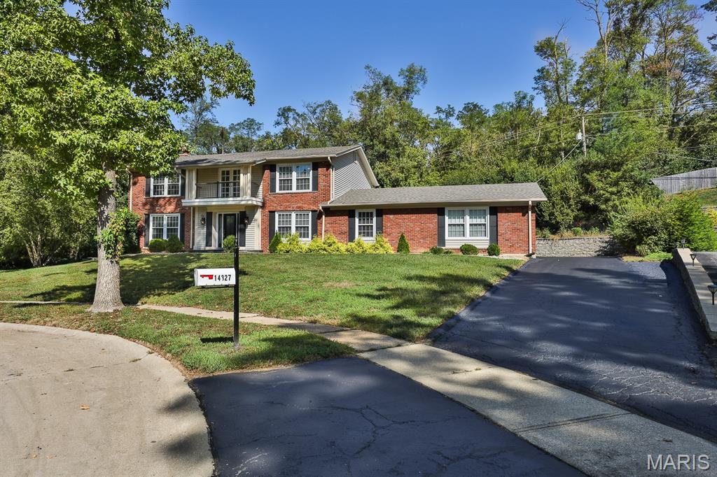 14327 Bramblewood Court