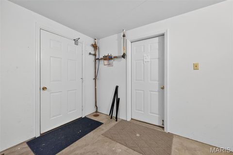 Tiny photo for 1315 Holgate Drive #B, Ballwin, MO 63021 (MLS # 25072440)