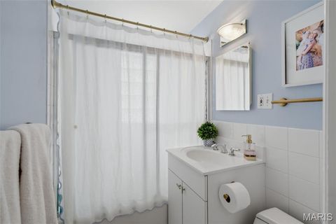 Tiny photo for 7527 Cromwell Drive, Clayton, MO 63105 (MLS # 26021435)