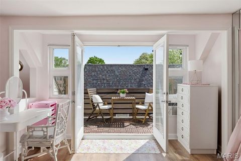 Tiny photo for 7527 Cromwell Drive, Clayton, MO 63105 (MLS # 26021435)