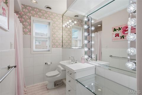 Tiny photo for 7527 Cromwell Drive, Clayton, MO 63105 (MLS # 26021435)