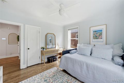 Tiny photo for 7527 Cromwell Drive, Clayton, MO 63105 (MLS # 26021435)