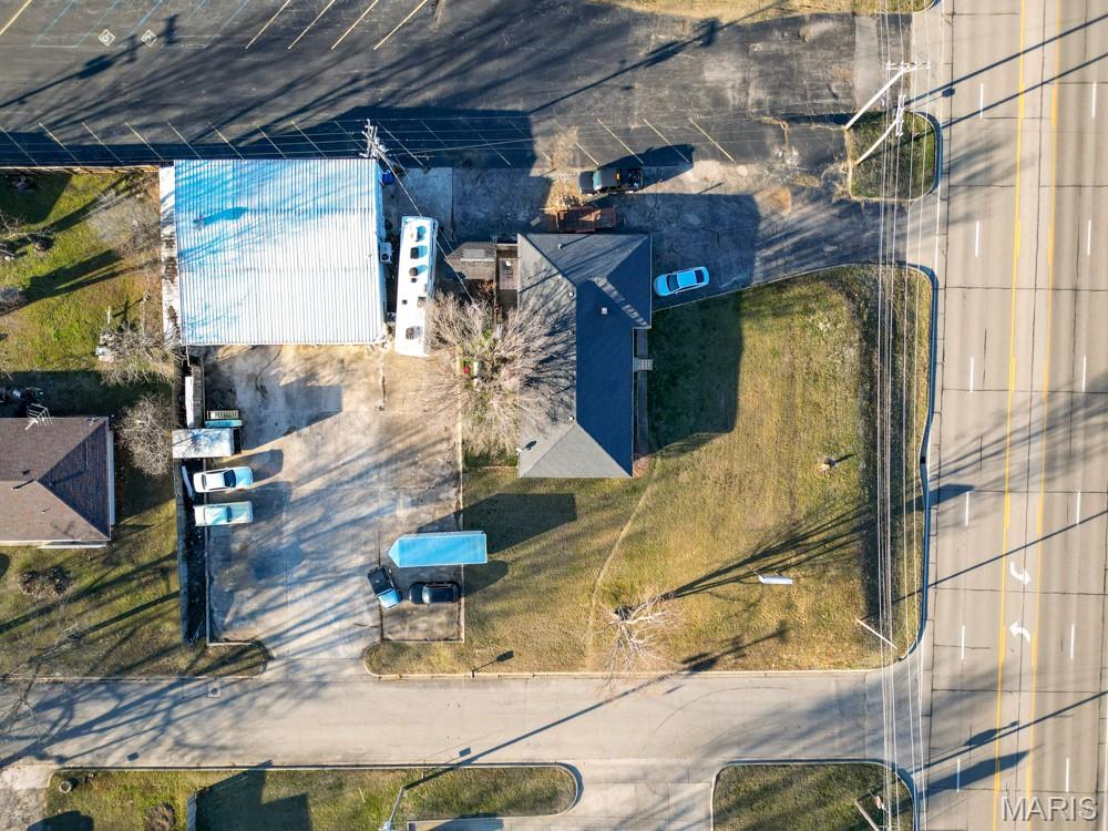 LEBANON ACREAGE - Commercial Sale