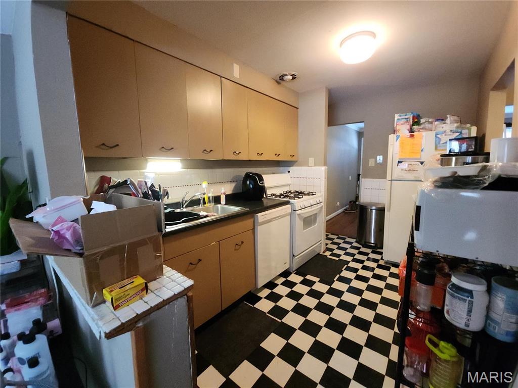 1111 Addison Drive