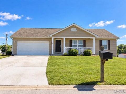 Photo of 181 Granite Pointe Lane, Winfield, MO 63389 (MLS # 26063389)