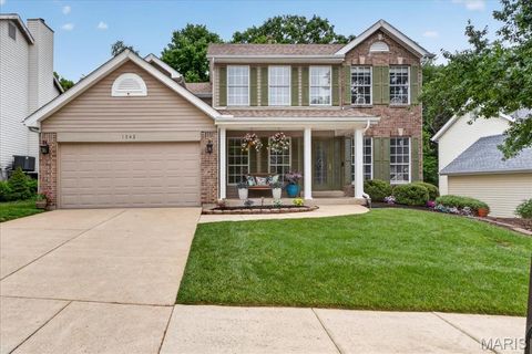 Photo of 1342 Oak Borough Drive, Ballwin, MO 63021 (MLS # 26029429)