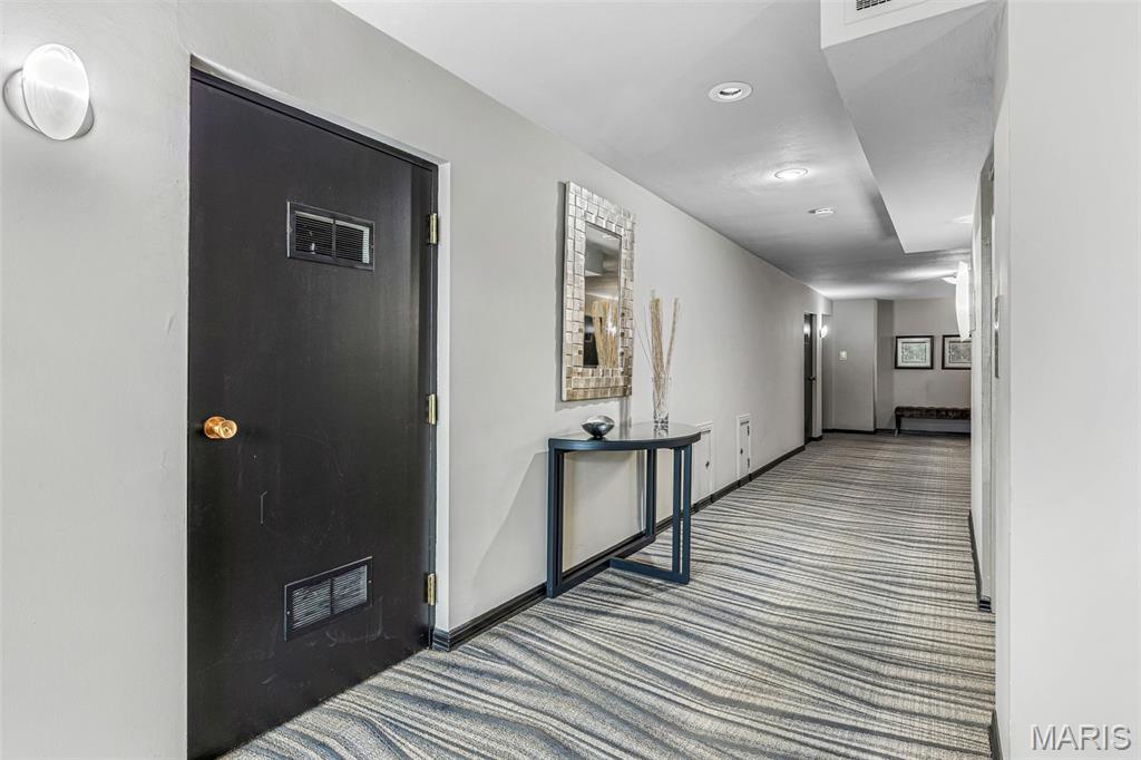 Imperial Condo The - Residential