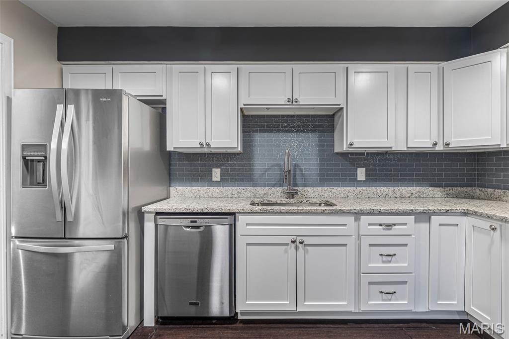 Imperial Condo The - Residential