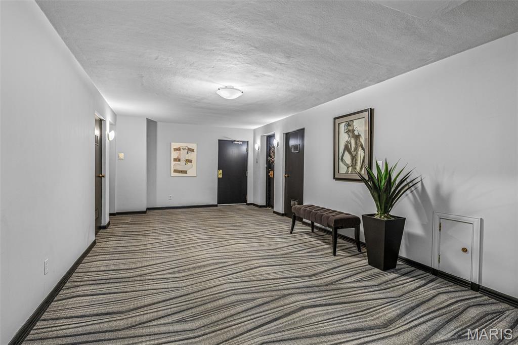 Imperial Condo The - Residential