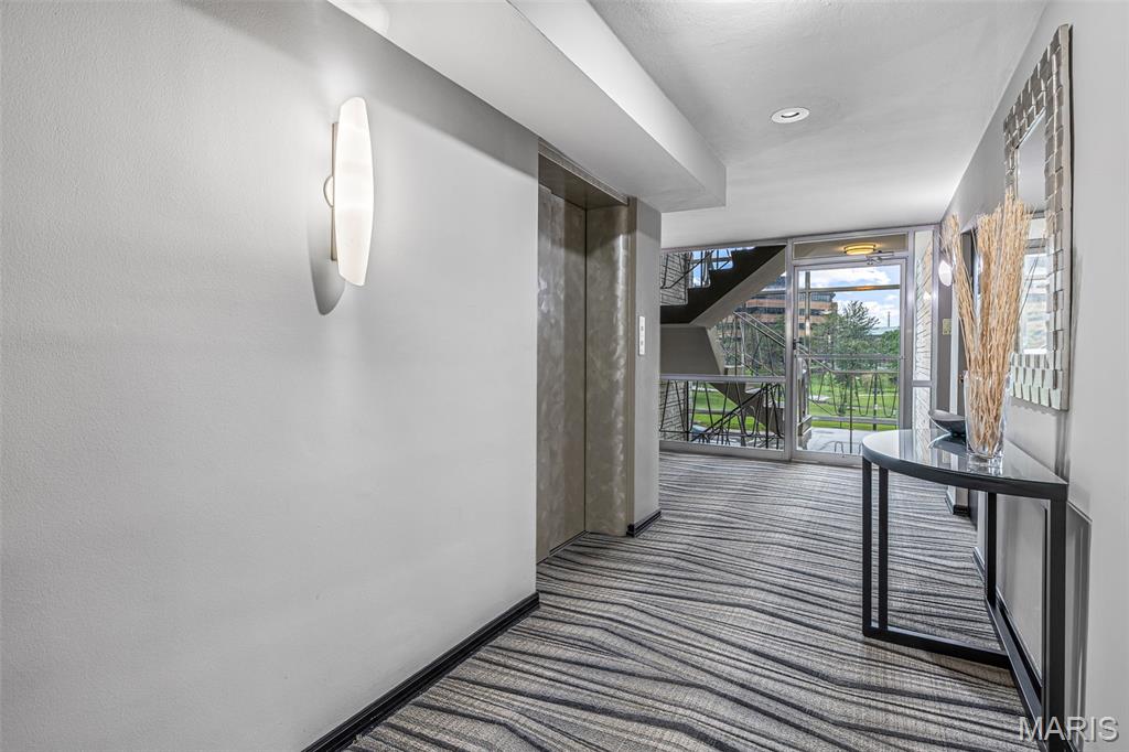 Imperial Condo The - Residential