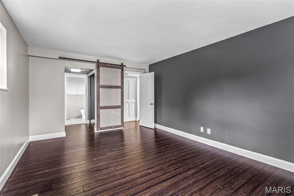 Imperial Condo The - Residential