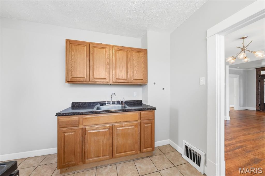 Charlack - Residential