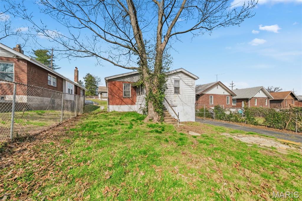 Charlack - Residential