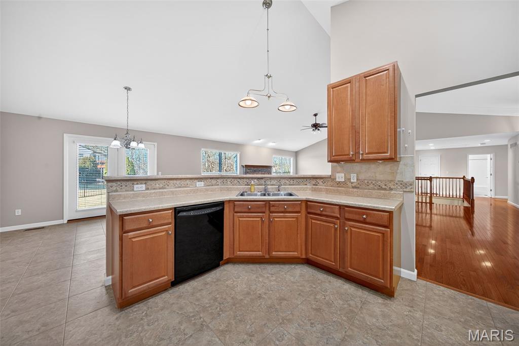 Homefield Ph3 Village Y #1 - Residential