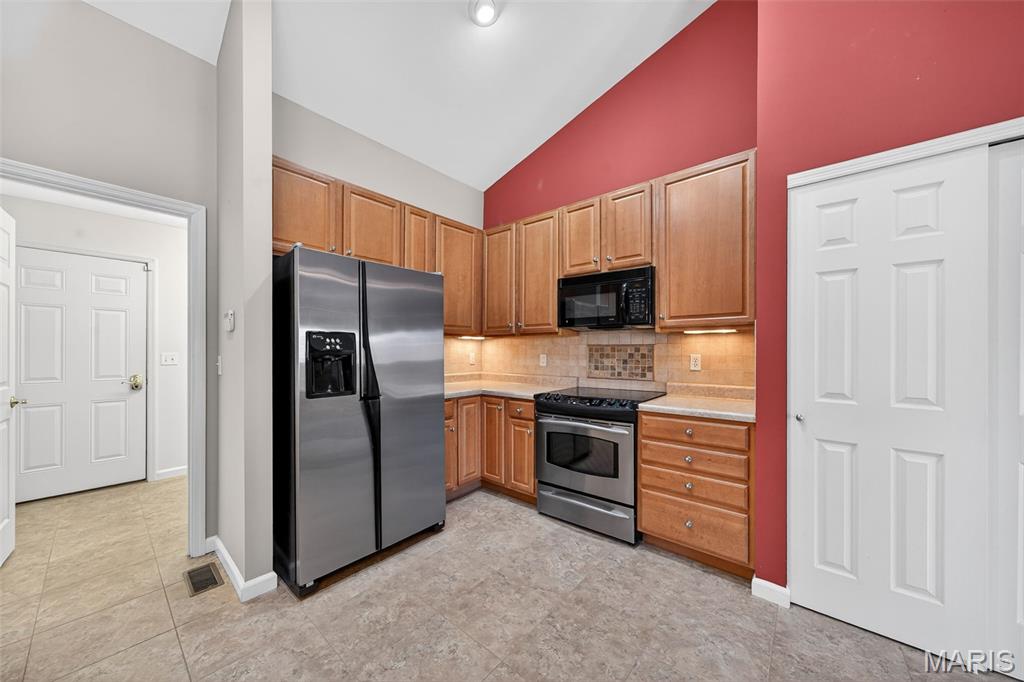 Homefield Ph3 Village Y #1 - Residential