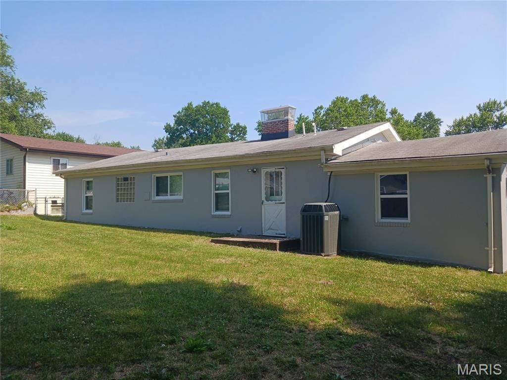 Photo of 137 Elkan Avenue, St Louis, MO 63135 (MLS # 26024220)